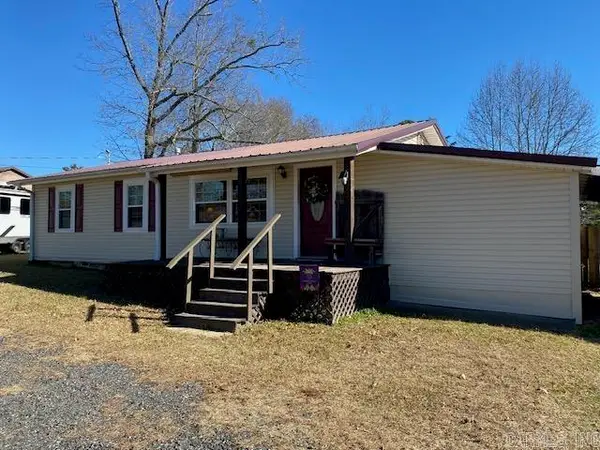 1500 W Boundary Road, Mena, AR 71953