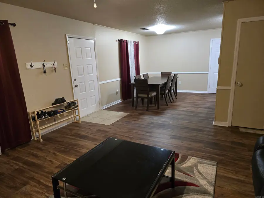 1033 Ferrell Drive, Jacksonville, AR 72076 - #3