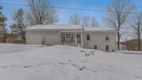 6134 W Us 62 Highway, Pocahontas, AR 72455