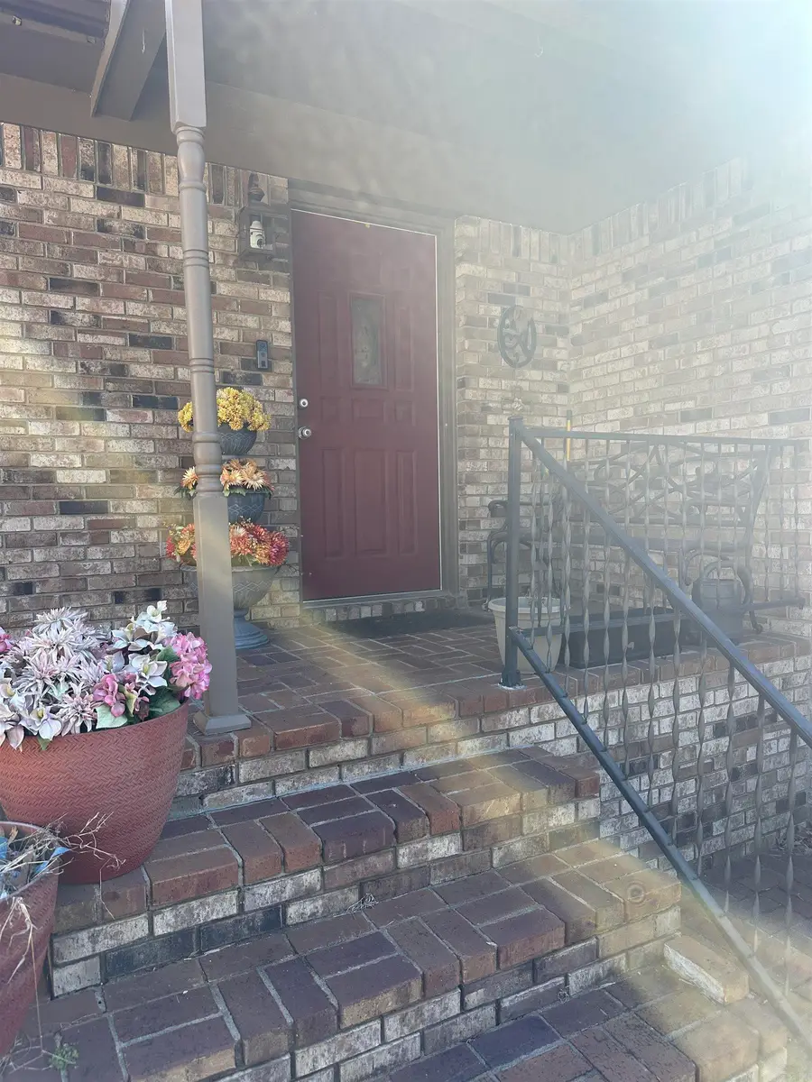 1916 Crestview, Jonesboro, AR 72401 - #2