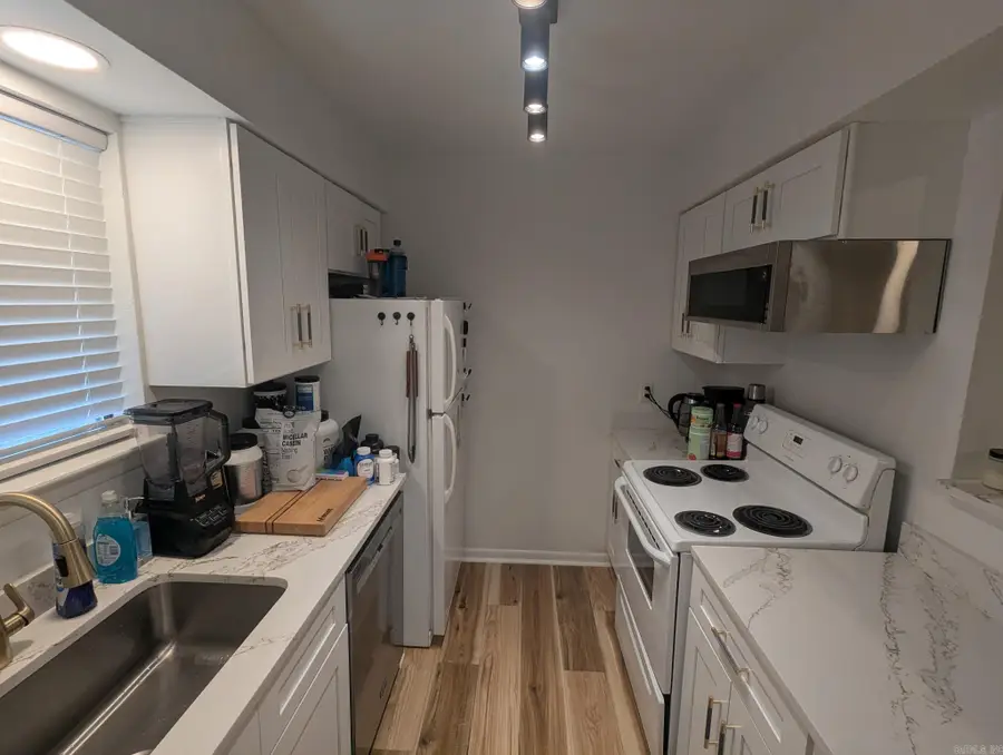 101 Pine Forest #E18, Maumelle, AR 72113 - #3