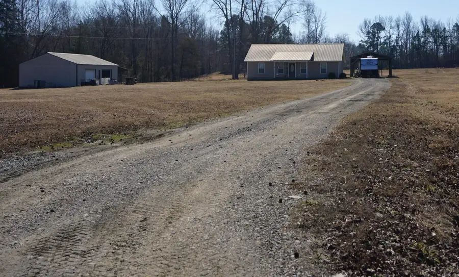 140 Green Valley Ln, Pangburn, AR 72121 - #3