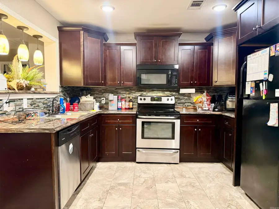 105 N Park Street, Marmaduke, AR 72450 - #3