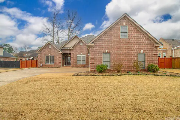 2907 Shadow Creek Drive, Benton, AR 72019