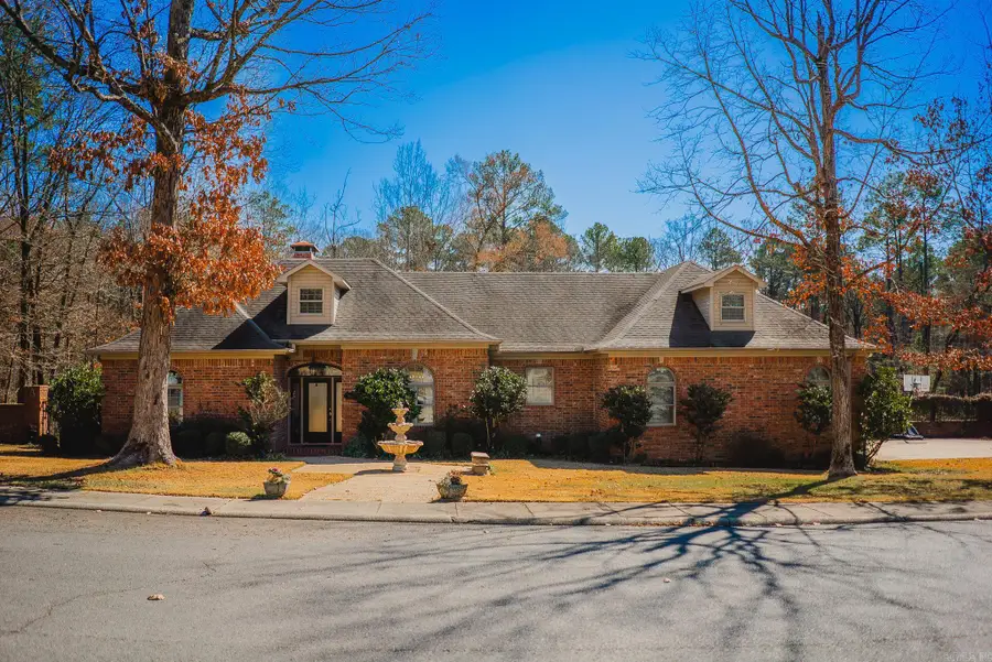 391 Crestwood Drive, Monticello, AR 71655 - #2