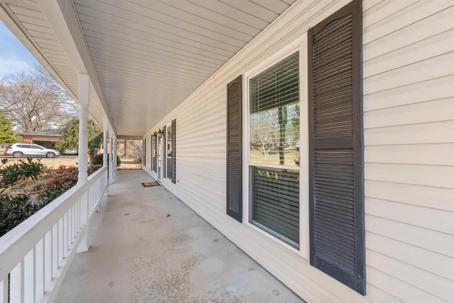 1 Club Ct, Jacksonville, AR 72076 - #2