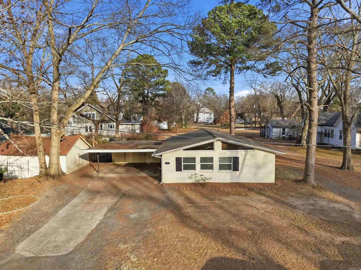 232 Mitchell St, Conway, AR 72034 - #1