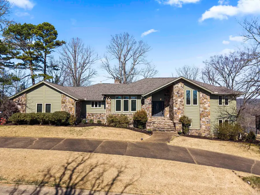 319 Whispering Hills Street, Hot Springs, AR 71901 - #2