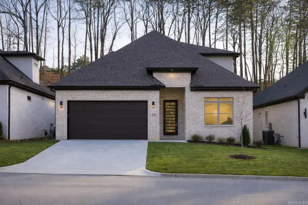 111 Kinley Loop, Little Rock, AR 72223