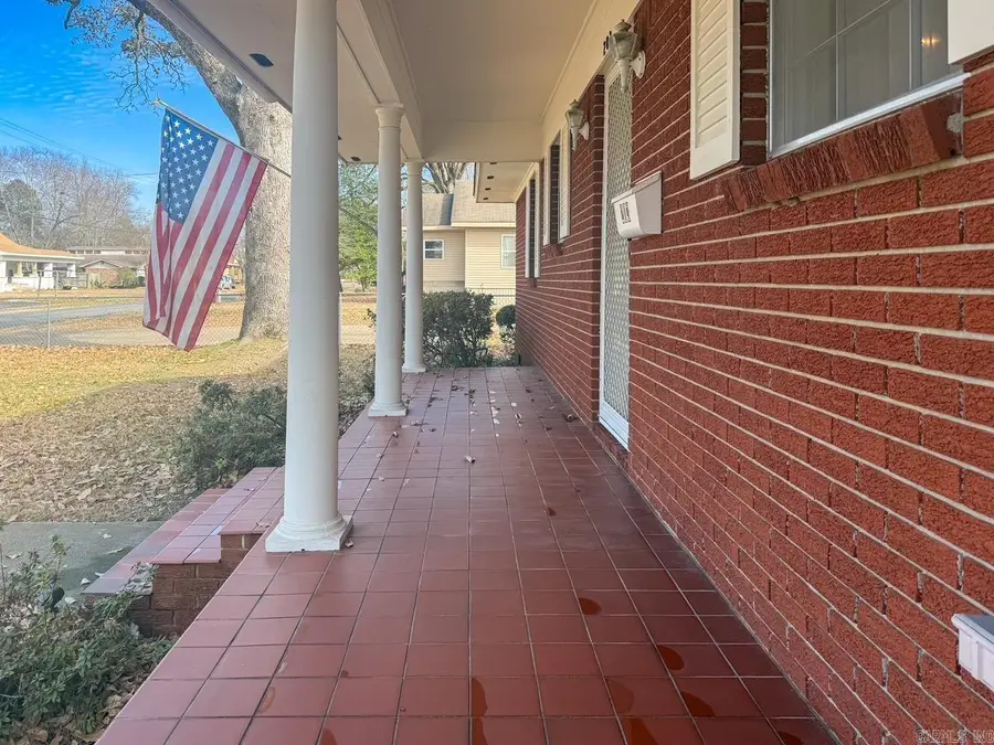 203 Pine Bluff Street, Malvern, AR 72104 - #3