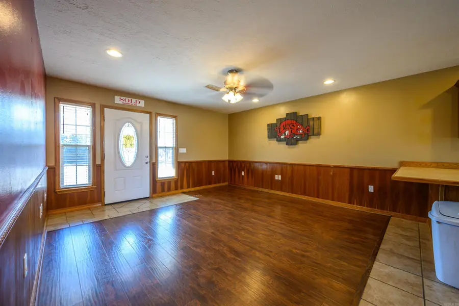 360 W 13th Street, Newark, AR 72562 - #3
