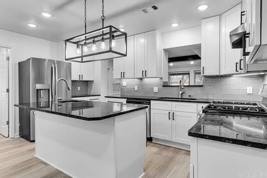 906 NW 6th Street, Walnut Ridge, AR 72476 - #3