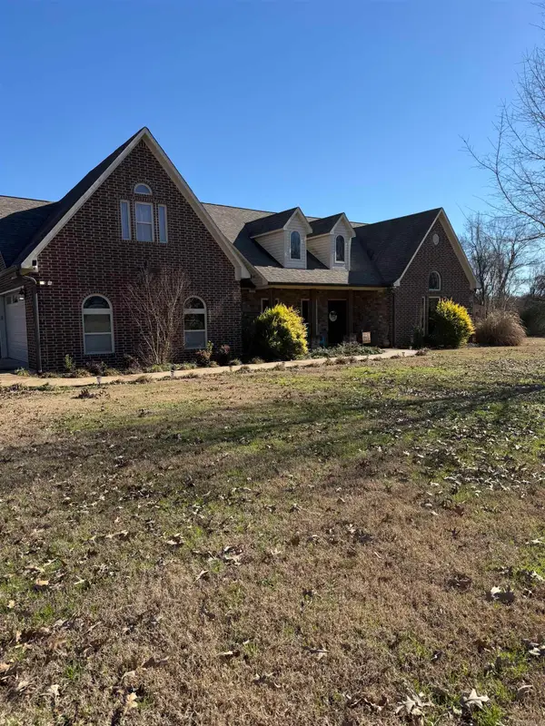 167 Sfc 815, Palestine, AR 72372