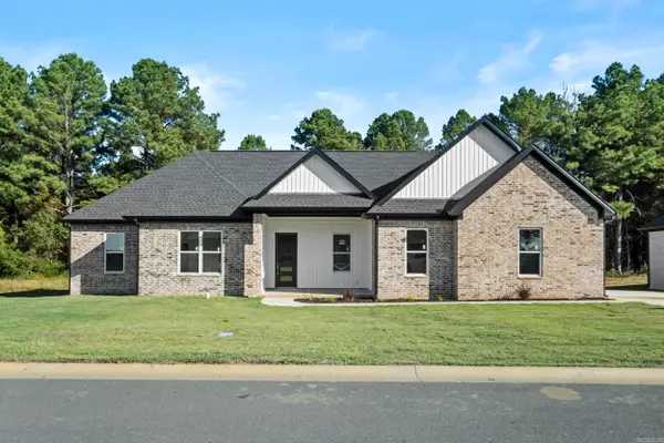 1712 Seattle Slew Street, Searcy, AR 72143
