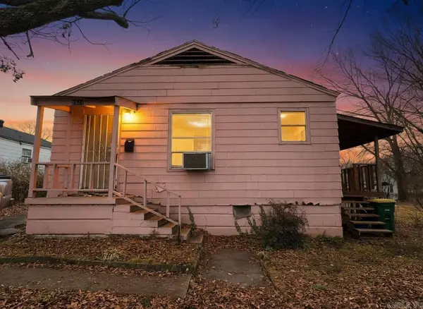 2521 S Maple St, Little Rock, AR 72204