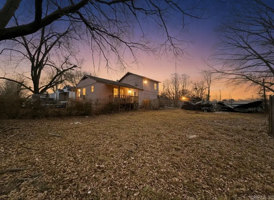 2521 S Maple St, Little Rock, AR 72204 - #2