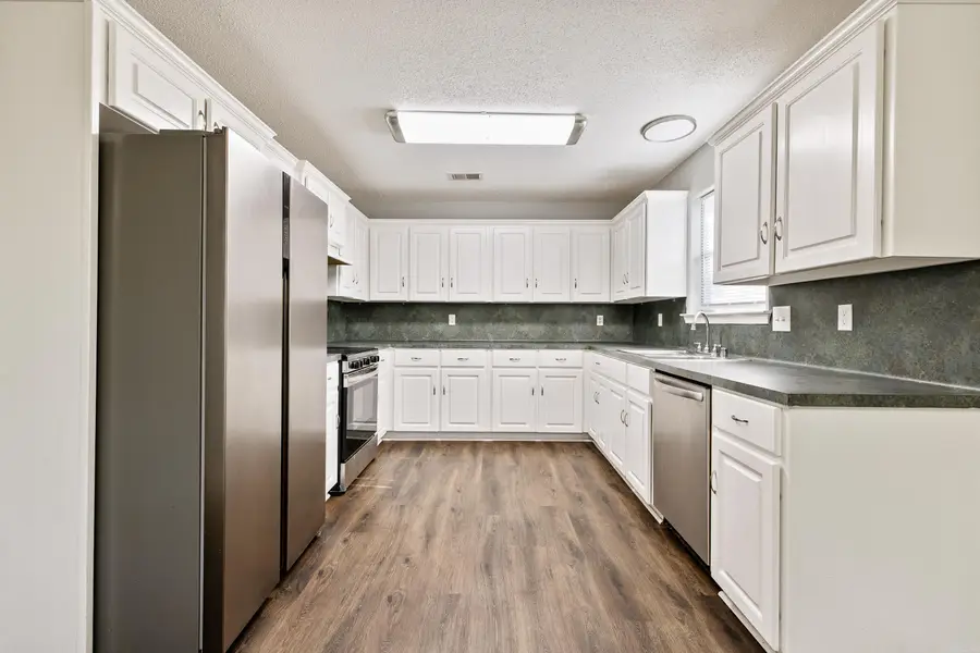 71 Cinnamon Drive, Sherwood, AR 72120 - #3