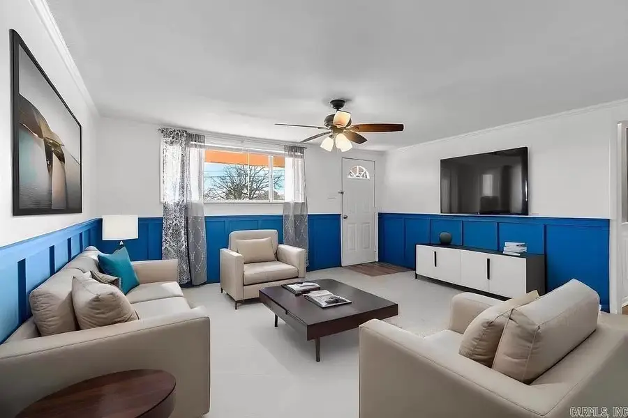 909 W 54th St Street, North Little Rock, AR 72118 - #3