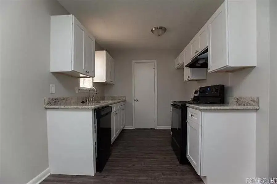 8915 Merrivale Dr Drive, Little Rock, AR 72209 - #3