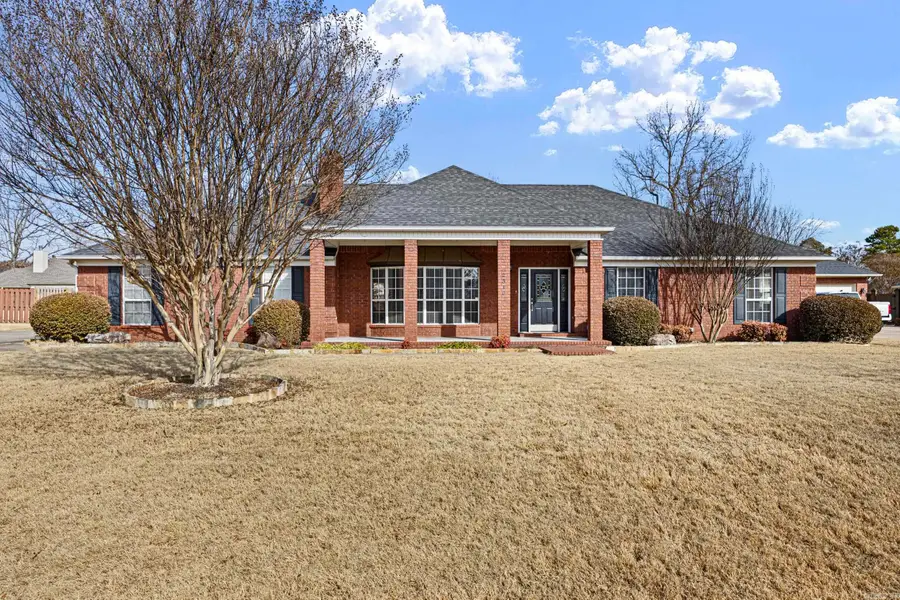 2310 W 7th Street, Russellville, AR 72801 - #2