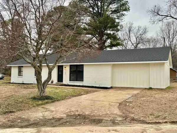 2102 Indian Trail, Forrest City, AR 72335