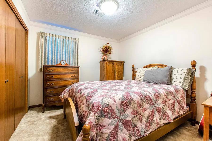 311 E 2nd Street, Lonoke, AR 72086 - #3