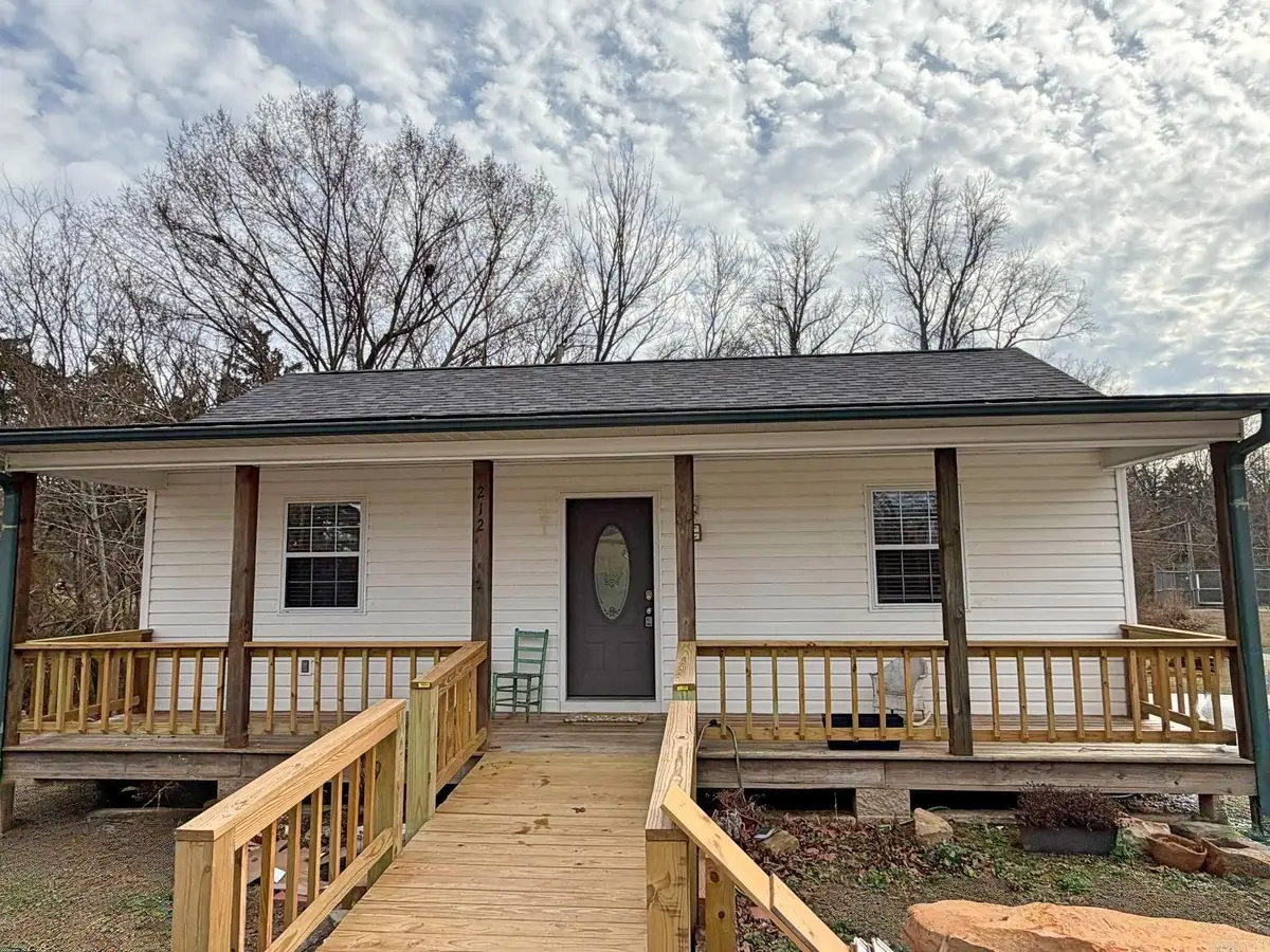 212 Collins St Street, Mountain View, AR 72560 - #1