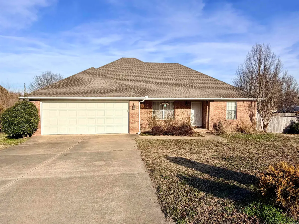 1705 S 11th Street, Paragould, AR 72450 - #1