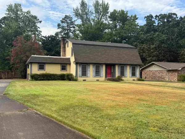 2105 Monticello Court, Pine Bluff, AR 71603
