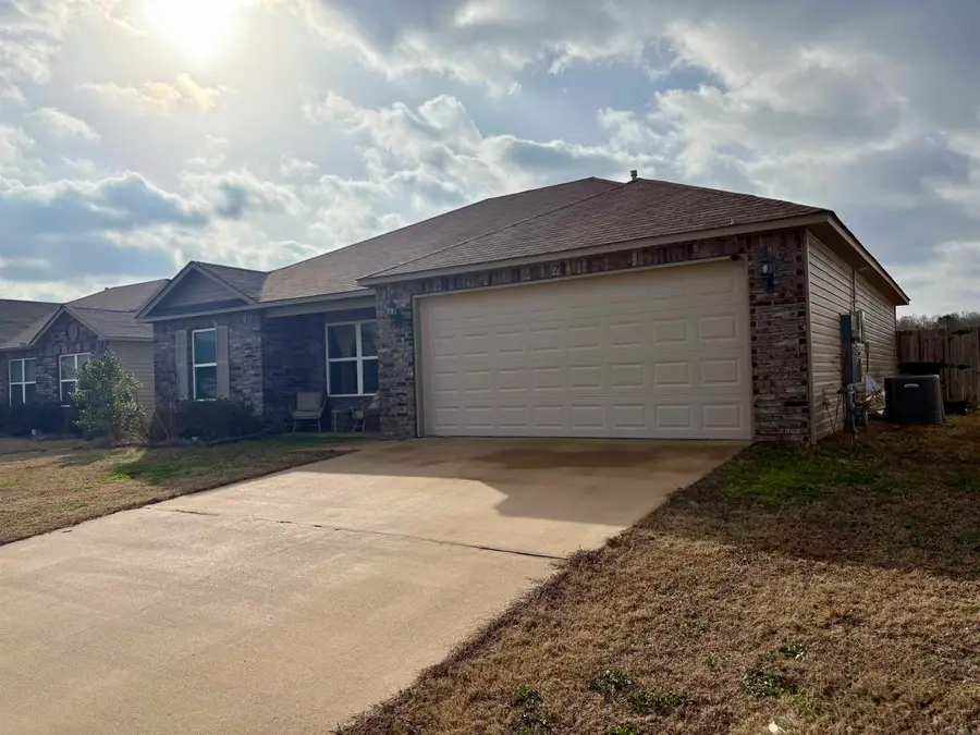 12 Summer Breeze Rd, Conway, AR 72032 - #2