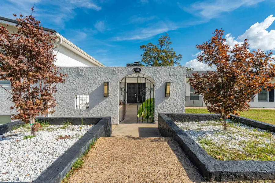 201 Aberina Street, Hot Springs, AR 71913 - #3