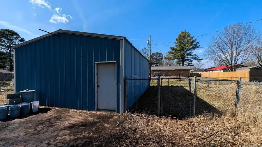 502 SE Miller Street, Hoxie, AR 72433 - #2