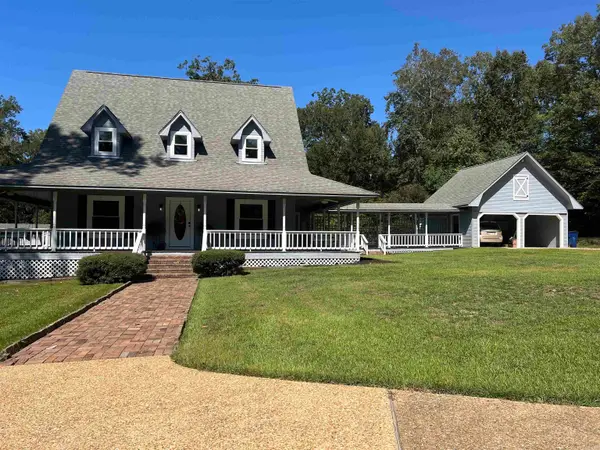 8 Chaffee Creek Trail, Camden, AR 71701