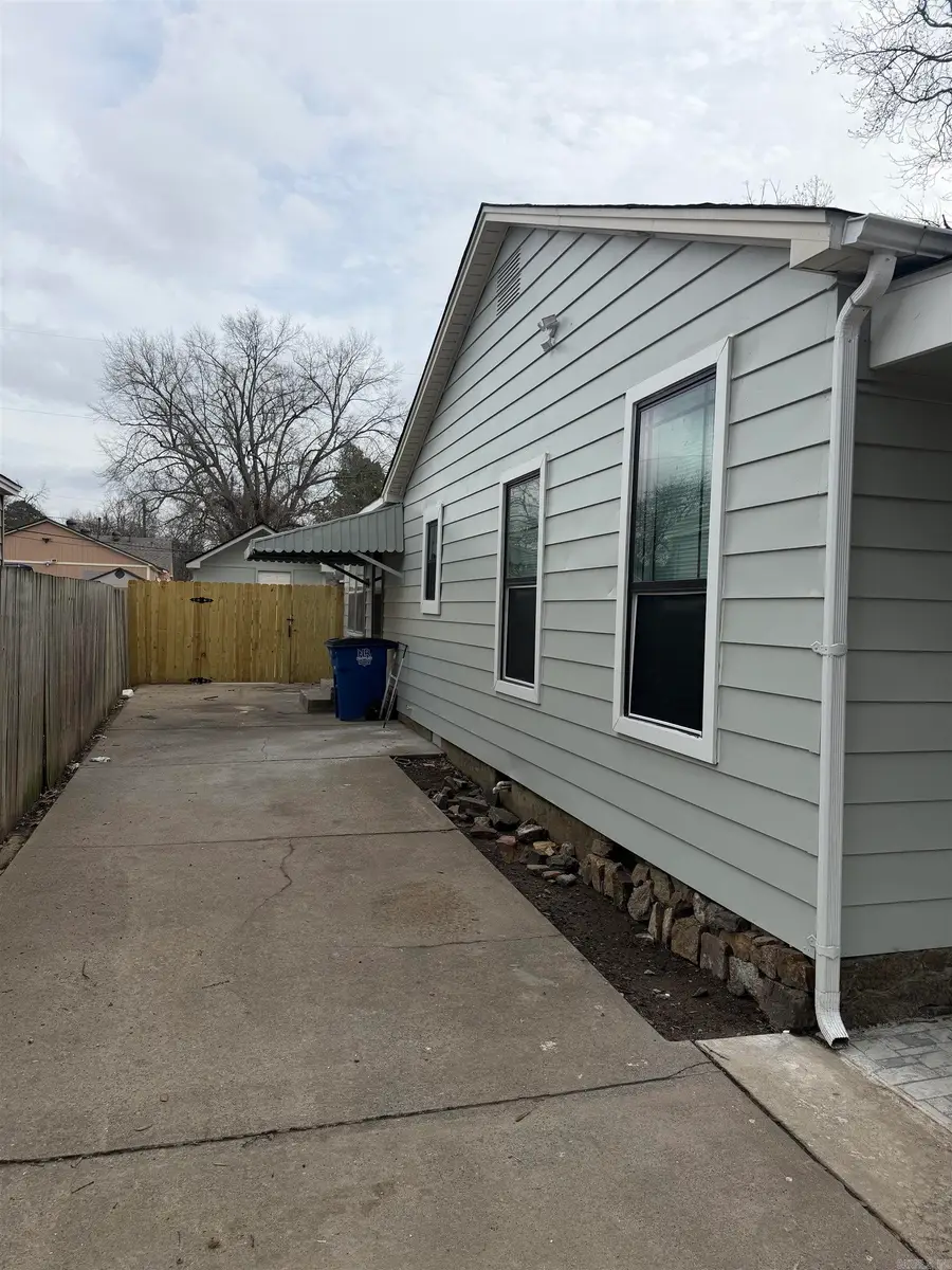 510 Gordon Street, North Little Rock, AR 72117 - #3