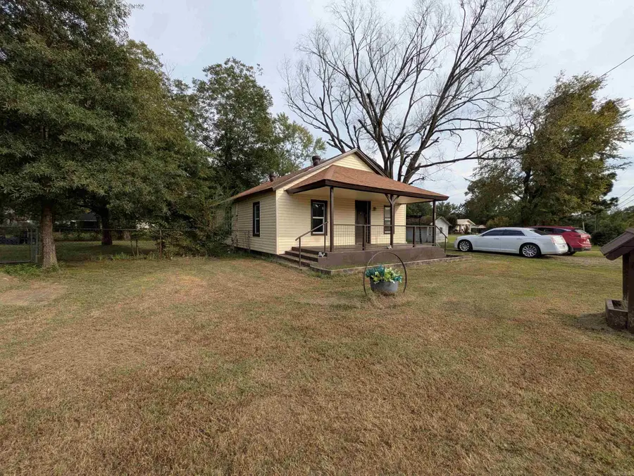405 S Skaggs Road, Clarksville, AR 72830 - #2