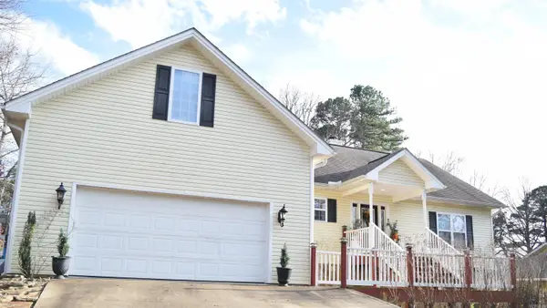 143 Rock Hill Rd, Fairfield Bay, AR 72088