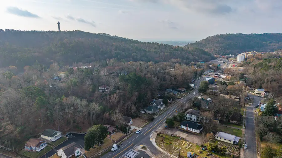 658 Park Avenue, Hot Springs, AR 71901 - #2