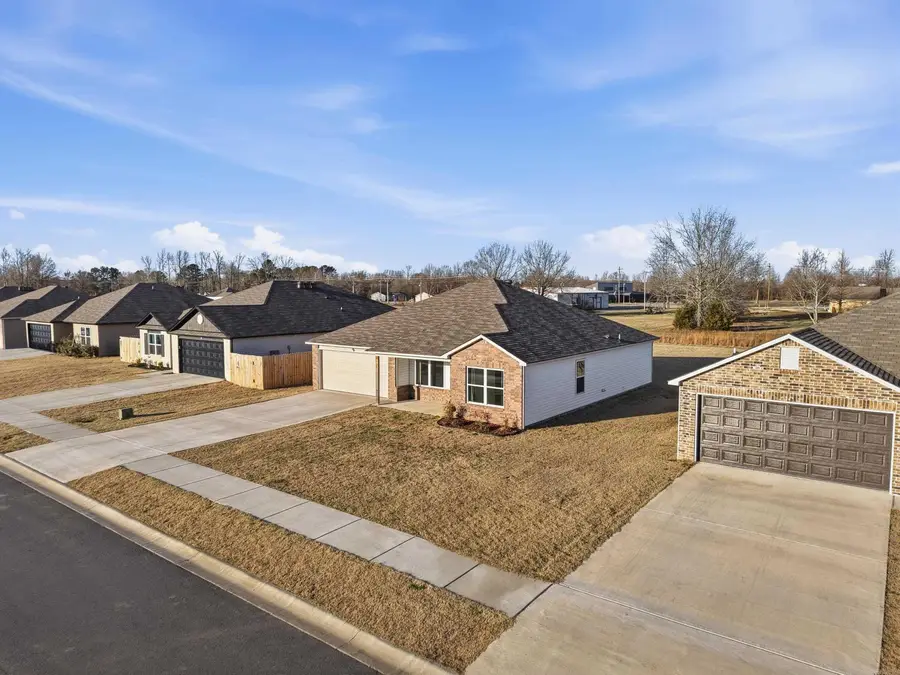 29 Farmhouse Circle, Vilonia, AR 72173 - #3