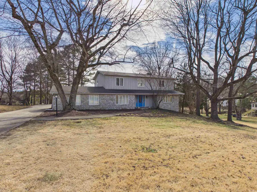 1006 W Sherman Avenue, Harrison, AR 72601 - #2
