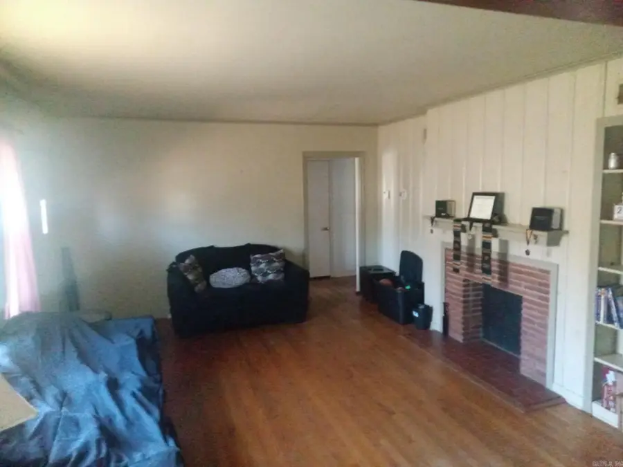 202 W 27, Pine Bluff, AR 71603 - #3