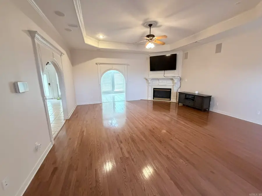 1724 Oakbrook Drive, Sherwood, AR 72120 - #3