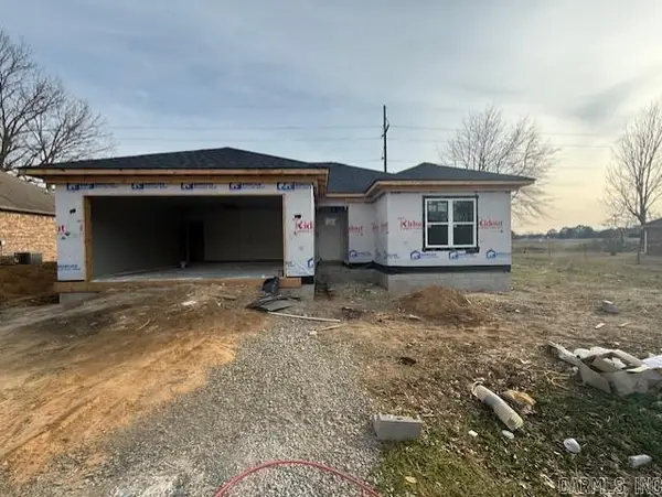 106 Parkway Avenue, Morrilton, AR 72110