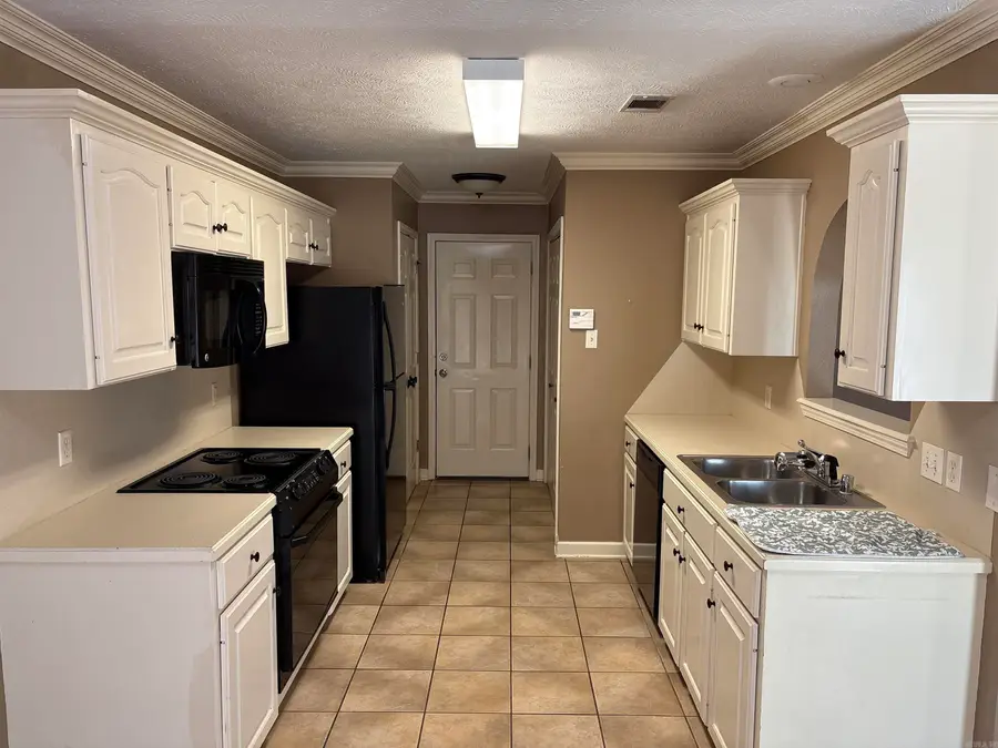 4465 Oregon Trail, Conway, AR 72034 - #3