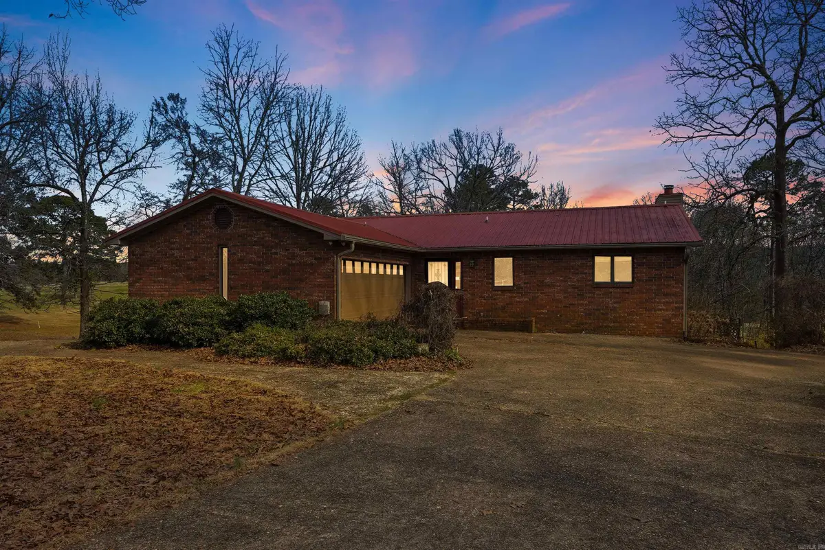 110 Fairway Ct, Hot Springs, AR 71913 - #1