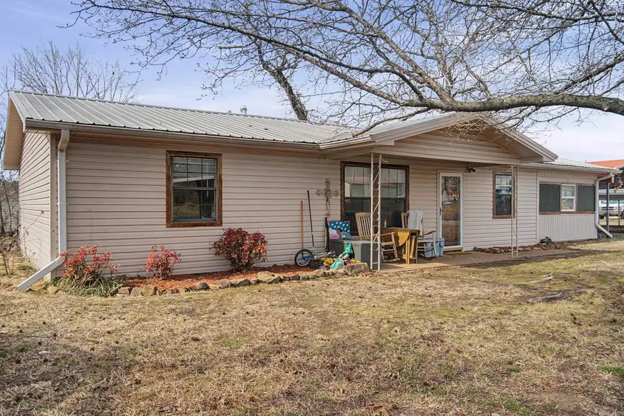 107 S West St., Letona, AR 72085 - #2