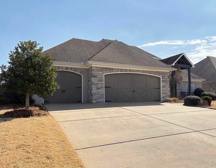 1030 Applewood Drive, Conway, AR 72034 - #2