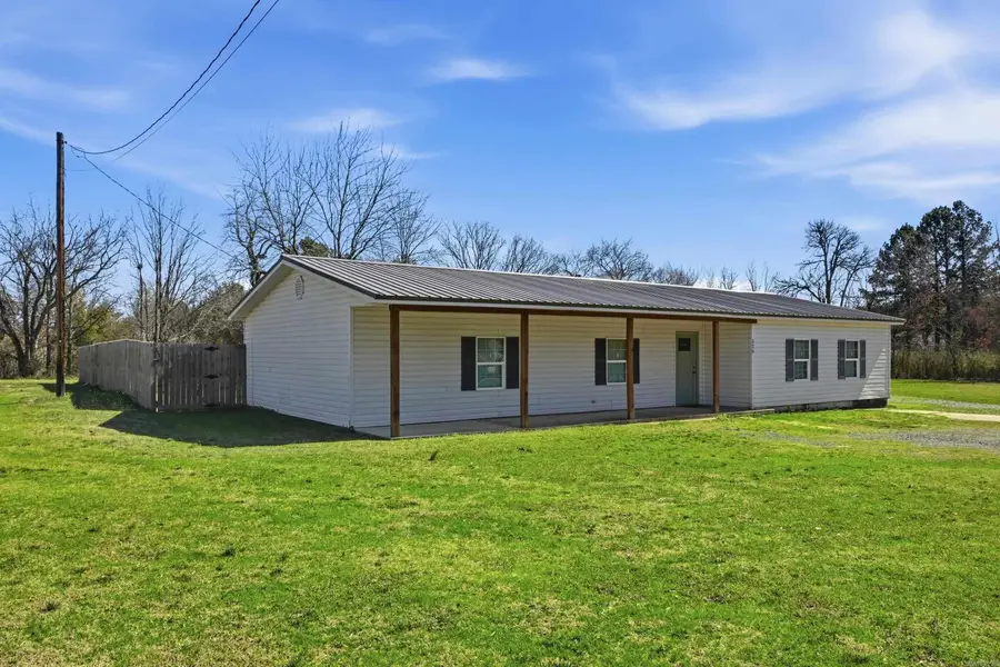 320 Highway 113 S, Bigelow, AR 72016 - #2