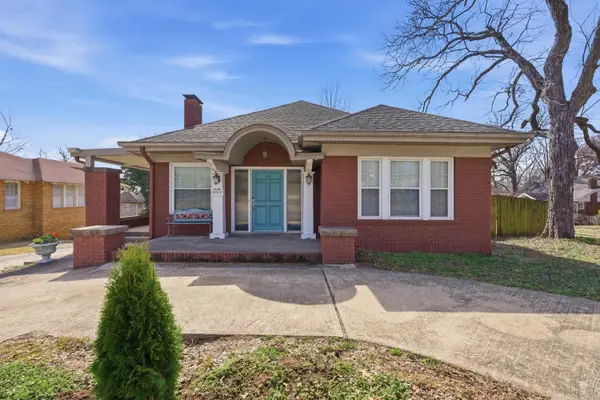 3221 W Markham Street, Little Rock, AR 72205