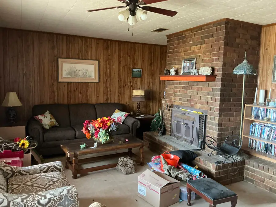 41 D & J Road, Stuttgart, AR 72160 - #3