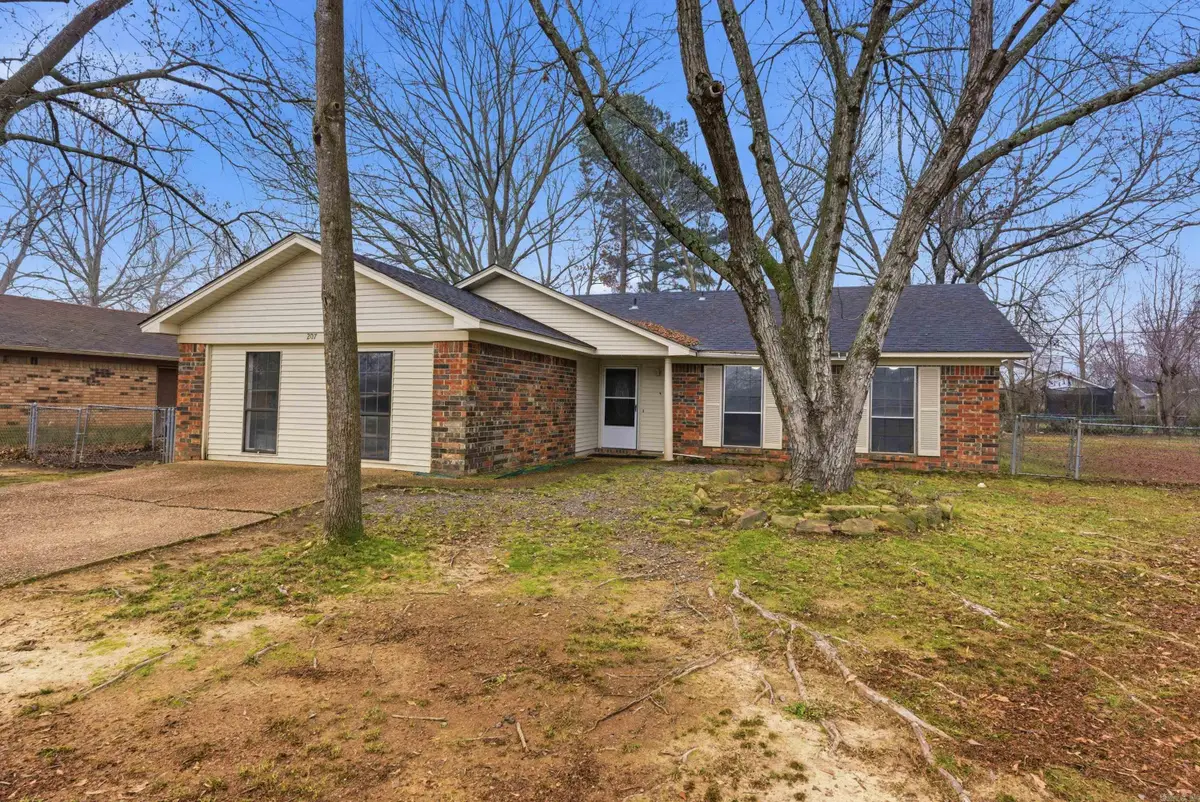 207 Fairway Drive, Conway, AR 72034 - #1